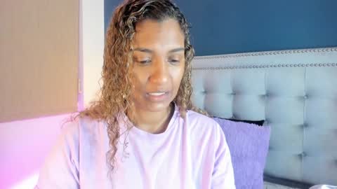 Sarah online show from January 3, 2025, 1:25 pm