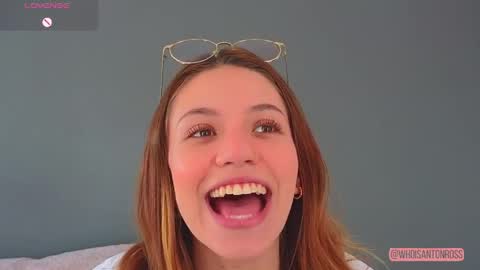 Antonella  online show from April 17, 2026, 2:31 pm