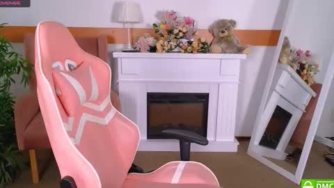 Snapshot of antonia_ferrero chatting on October 27, 2025, 6:50 am antonia_ferrero online show from October 27, 2025, 6:50 am