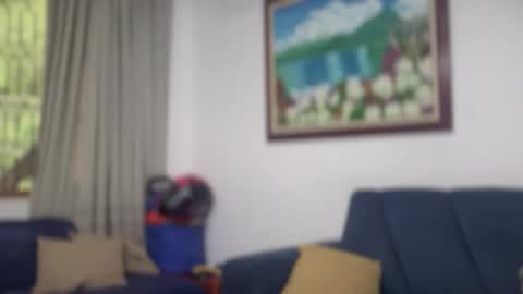 Snapshot of antoniabloom chatting on November 15, 2025, 9:43 pm Antonia online show from November 15, 2025, 9:43 pm