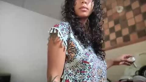 Snapshot of antoniabloom chatting on November 16, 2025, 4:23 pm Antonia online show from November 16, 2025, 4:23 pm