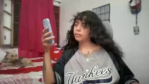 Snapshot of antoniabloom chatting on November 23, 2025, 2:11 am Antonia online show from November 23, 2025, 2:11 am