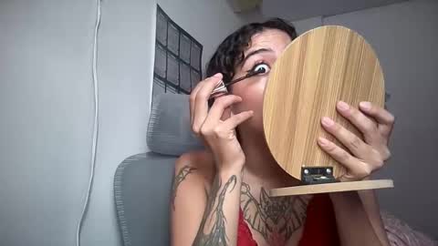 Snapshot of antoniabloom chatting on January 5, 2026, 5:38 pm Antonia online show from January 5, 2026, 5:38 pm