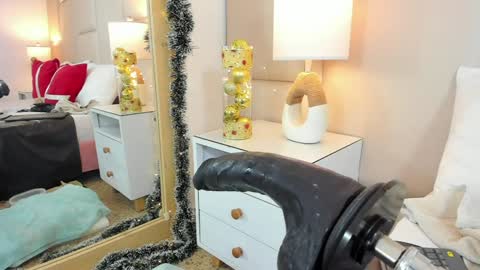 Antonia online show from January 4, 2025, 12:27 am