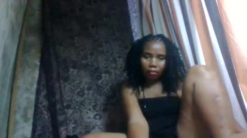Snapshot of antoniazz chatting on May 28, 2026, 7:11 pm antoniazz online show from May 28, 2026, 7:11 pm
