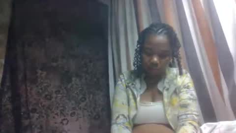 Snapshot of antoniazz chatting on May 31, 2026, 4:31 am antoniazz online show from May 31, 2026, 4:31 am