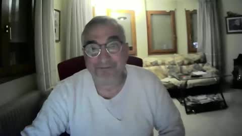 Snapshot of antonio2605 chatting on January 3, 2025, 6:35 pm Antonio online show from January 3, 2025, 6:35 pm