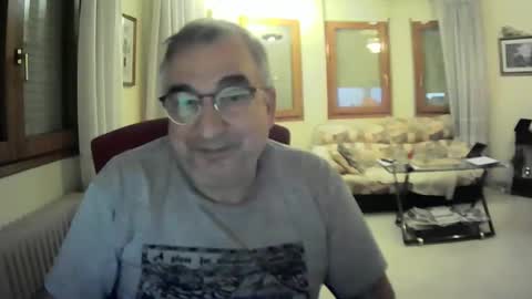 Snapshot of antonio2605 chatting on January 31, 2025, 11:03 pm Antonio online show from January 31, 2025, 11:03 pm