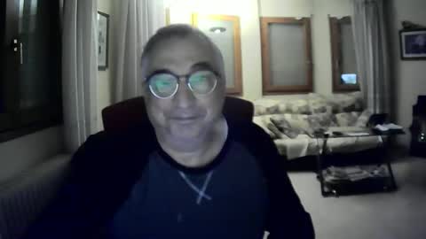 Snapshot of antonio2605 chatting on February 8, 2025, 4:47 am Antonio online show from February 8, 2025, 4:47 am
