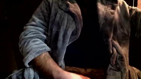 antonio6996000 online show from December 4, 2025, 2:54 am