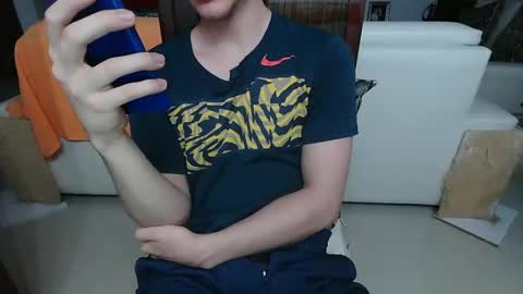 antonio_ricci online show from October 21, 2025, 1:17 am