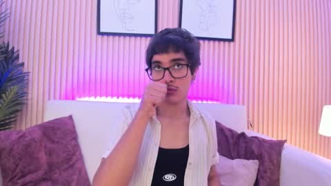 Antonio online show from December 16, 2025, 1:16 pm