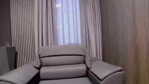 HI My name is Antonio online show from May 26, 2026, 6:48 pm