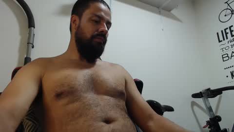 Snapshot of antony_36 chatting on February 19, 2025, 11:57 pm antony online show from February 19, 2025, 11:57 pm