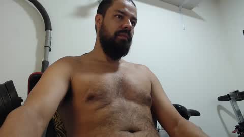 Snapshot of antony_36 chatting on February 22, 2025, 12:40 pm antony online show from February 22, 2025, 12:40 pm