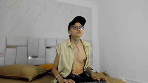 antony_d_ossa online show from June 25, 2026, 8:02 pm