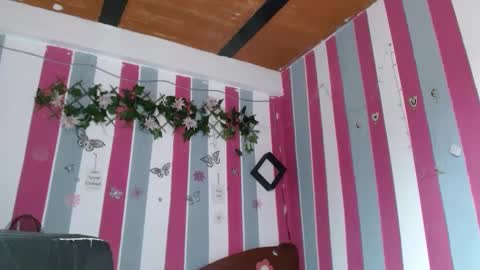 antony_hardx_ online show from September 19, 2025, 7:32 am