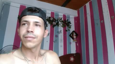 antony_hardx_ online show from September 24, 2025, 8:56 pm
