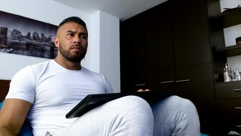 Snapshot of antonydangelo chatting on January 26, 2025, 5:34 pm ANTONY D ANGELO online show from January 26, 2025, 5:34 pm