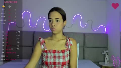 antoonellaa online show from November 6, 2025, 12:17 pm