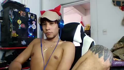 AnuarDHM online show from November 10, 2025, 12:59 pm