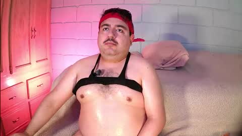 Snapshot of anuarfox chatting on February 1, 2026, 10:03 am AnuarFox online show from February 1, 2026, 10:03 am