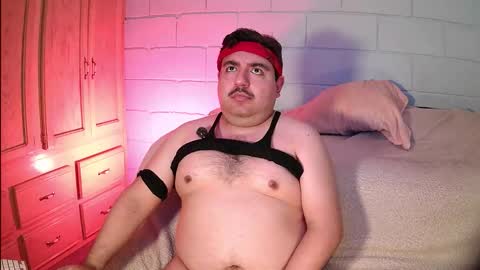 Snapshot of anuarfox chatting on February 7, 2026, 7:34 am AnuarFox online show from February 7, 2026, 7:34 am