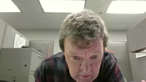 anudesteve4u online show from November 17, 2025, 8:03 pm