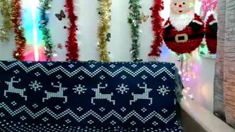 Snapshot of anuska30 chatting on December 23, 2025, 7:17 am Anne online show from December 23, 2025, 7:17 am