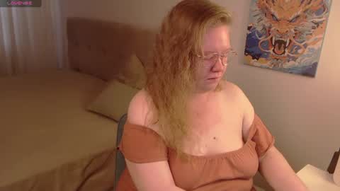 Anya Muna online show from July 5, 2026, 3:19 pm