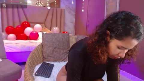 Snapshot of anyawink chatting on February 5, 2026, 8:35 pm anyawink online show from February 5, 2026, 8:35 pm