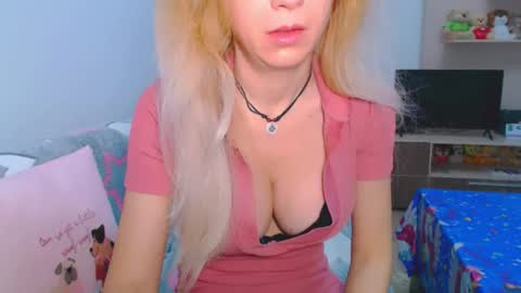 Snapshot of anysadoll chatting on December 23, 2025, 1:25 am An online show from December 23, 2025, 1:25 am