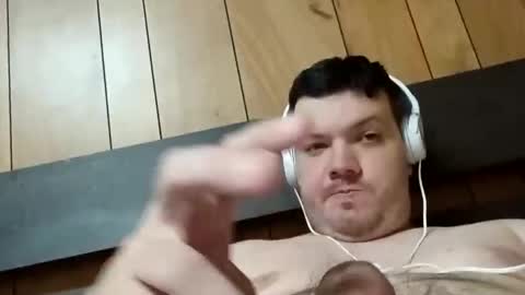 Snapshot of anythingbutordinary chatting on October 29, 2025, 7:43 am anythingbutordinary online show from October 29, 2025, 7:43 am