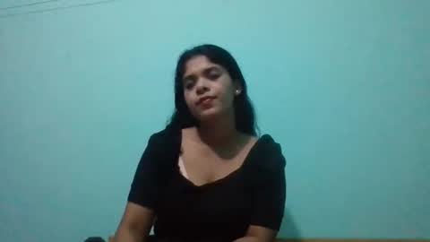 Snapshot of apa142817 chatting on April 8, 2026, 1:11 pm Aparalux online show from April 8, 2026, 1:11 pm