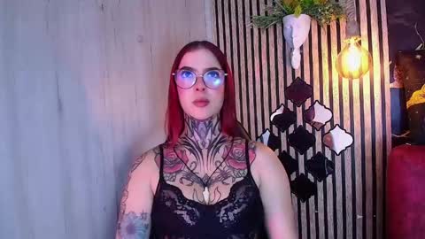 aphrodite__bloom online show from May 15, 2026, 8:49 pm