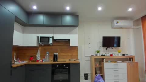 Snapshot of aplant_ chatting on March 7, 2026, 3:58 am aplant_ online show from March 7, 2026, 3:58 am