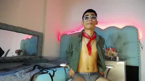 Snapshot of apolo_richards chatting on February 9, 2026, 8:13 pm Apolo Richards online show from February 9, 2026, 8:13 pm