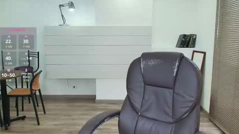 Snapshot of apolotherock chatting on February 11, 2026, 7:41 pm Apolo online show from February 11, 2026, 7:41 pm