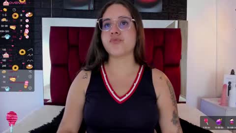 Snapshot of april1_sc chatting on December 10, 2024, 1:33 pm April SC online show from December 10, 2024, 1:33 pm