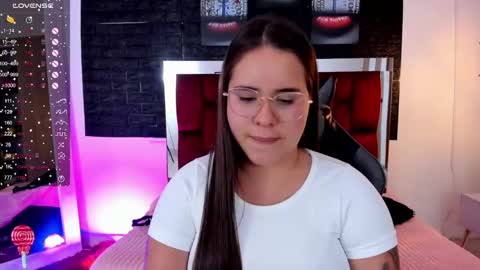 Snapshot of april1_sc chatting on February 24, 2025, 4:58 pm April SC online show from February 24, 2025, 4:58 pm