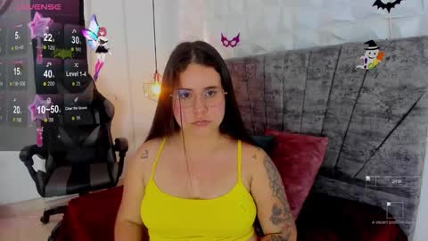 Snapshot of april1_sc chatting on October 27, 2025, 8:35 pm April SC online show from October 27, 2025, 8:35 pm