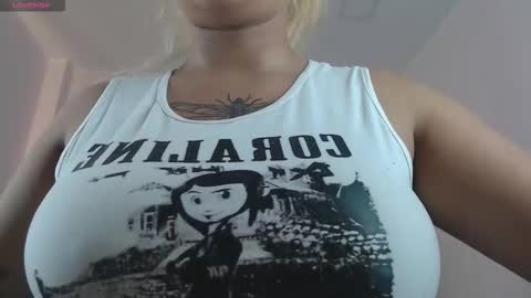 April Bunny online show from November 12, 2025, 1:44 pm