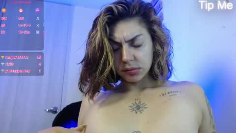 Snapshot of april_dumont5 chatting on April 21, 2026, 10:21 am April Dumont online show from April 21, 2026, 10:21 am