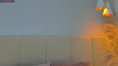 April online show from January 12, 2026, 11:26 am