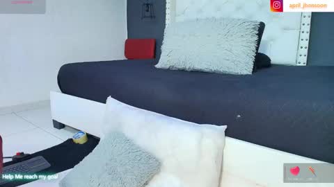 Snapshot of april_jhonsson chatting on January 11, 2026, 6:18 am April Jhonsson online show from January 11, 2026, 6:18 am