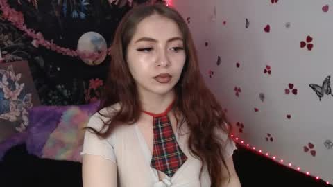 Snapshot of april_l6 chatting on October 8, 2025, 9:23 pm april_l6 online show from October 8, 2025, 9:23 pm