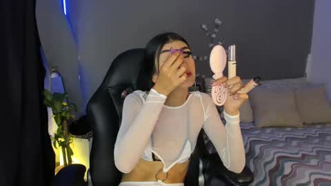 Snapshot of april_scarlett chatting on February 13, 2025, 12:35 am Scarlett Independent Model online show from February 13, 2025, 12:35 am
