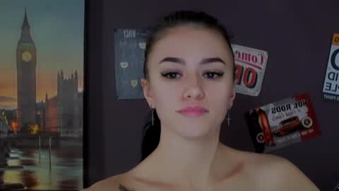 Aprill online show from February 6, 2025, 3:31 pm