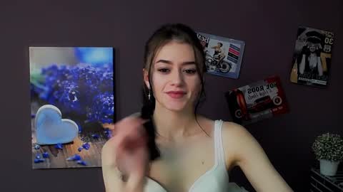 Aprill online show from February 20, 2025, 11:42 am