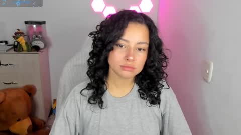 Snapshot of aqua_emilly chatting on December 2, 2025, 11:23 pm aqua emilly online show from December 2, 2025, 11:23 pm